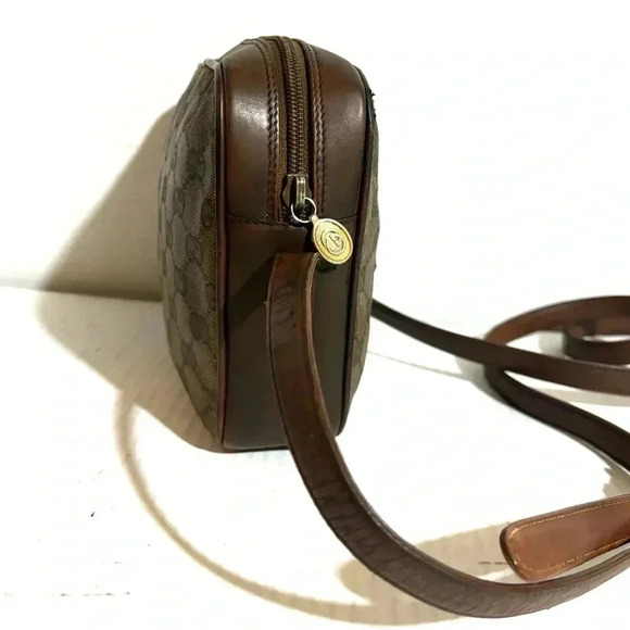 Gucci vintage GG logo distressed signature print canvas crossbody handbag - Picture 5 of 15